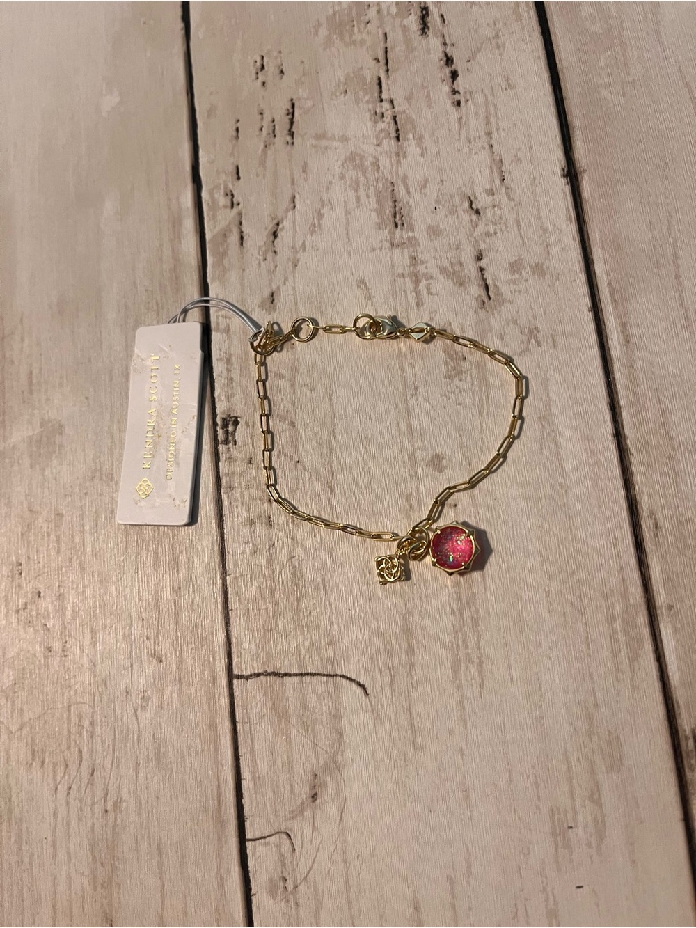 Kendra Scott Gold Link Bracelet with glitter Pink Charm NWTT